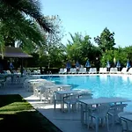 Hotel Peace 3*