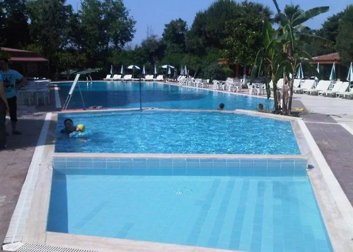 فندق Peace 3*