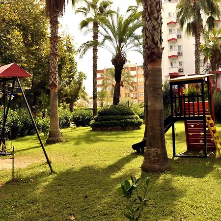 Peace Hotel 3*